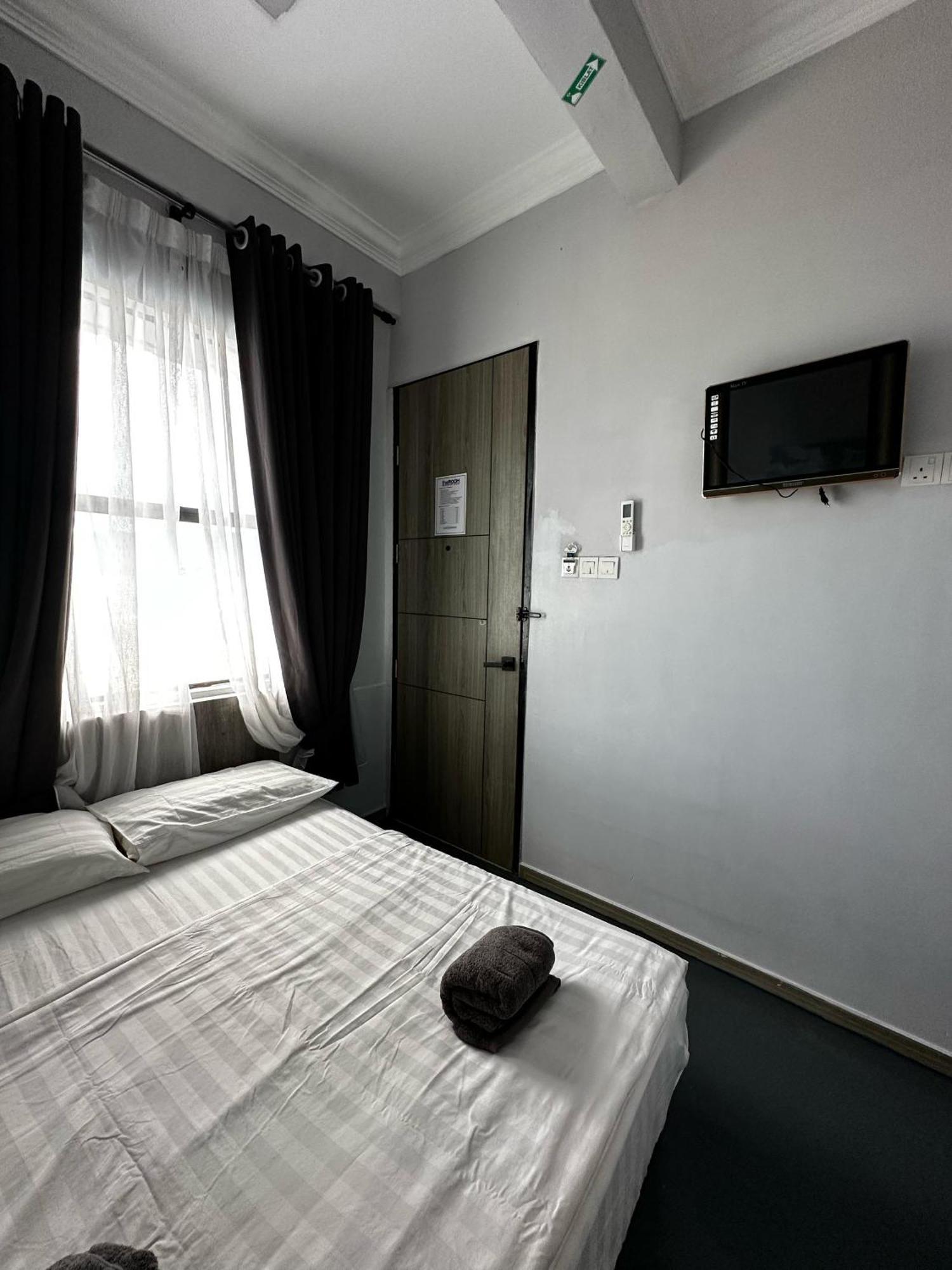 The Room Perhentian - Long Beach Кампунґ-Куала-Бесут Екстер'єр фото